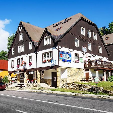 Hotel Hela Pec pod Snezkou Luaran gambar
