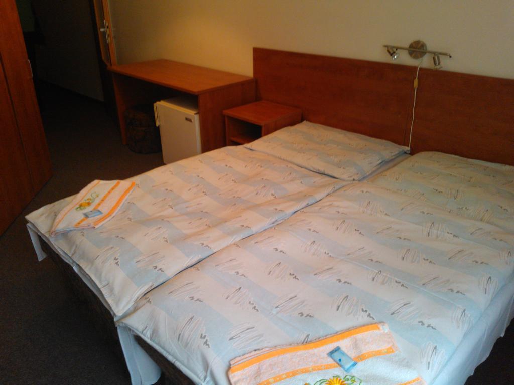 Hotel Hela Pec pod Snezkou Bilik gambar