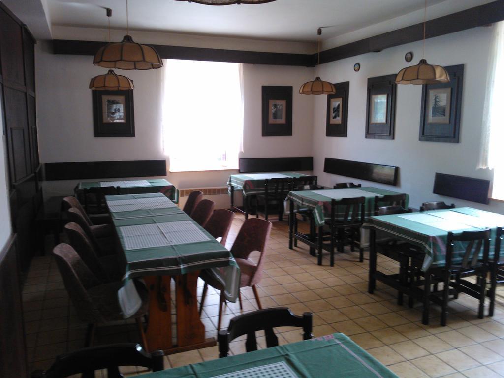 Hotel Hela Pec pod Snezkou Luaran gambar
