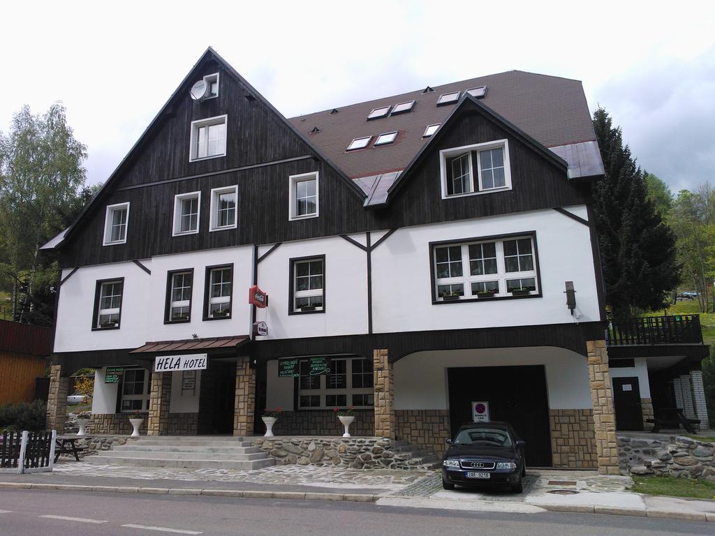 Hotel Hela Pec pod Snezkou Luaran gambar