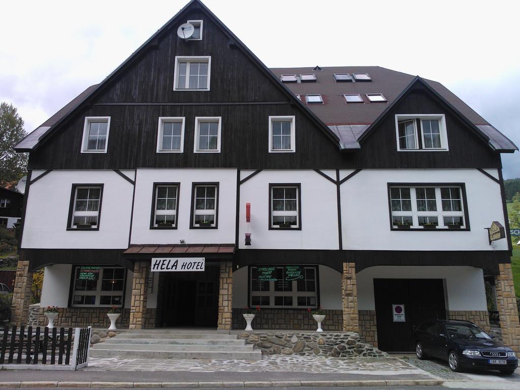 Hotel Hela Pec pod Snezkou Luaran gambar