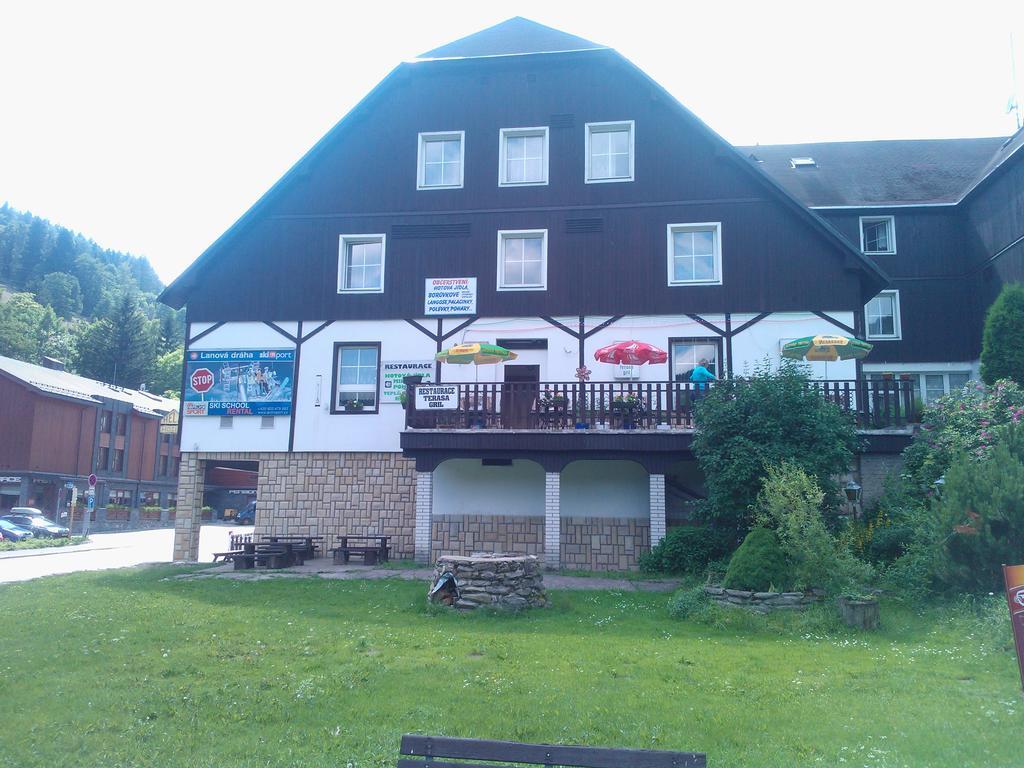 Hotel Hela Pec pod Snezkou Luaran gambar